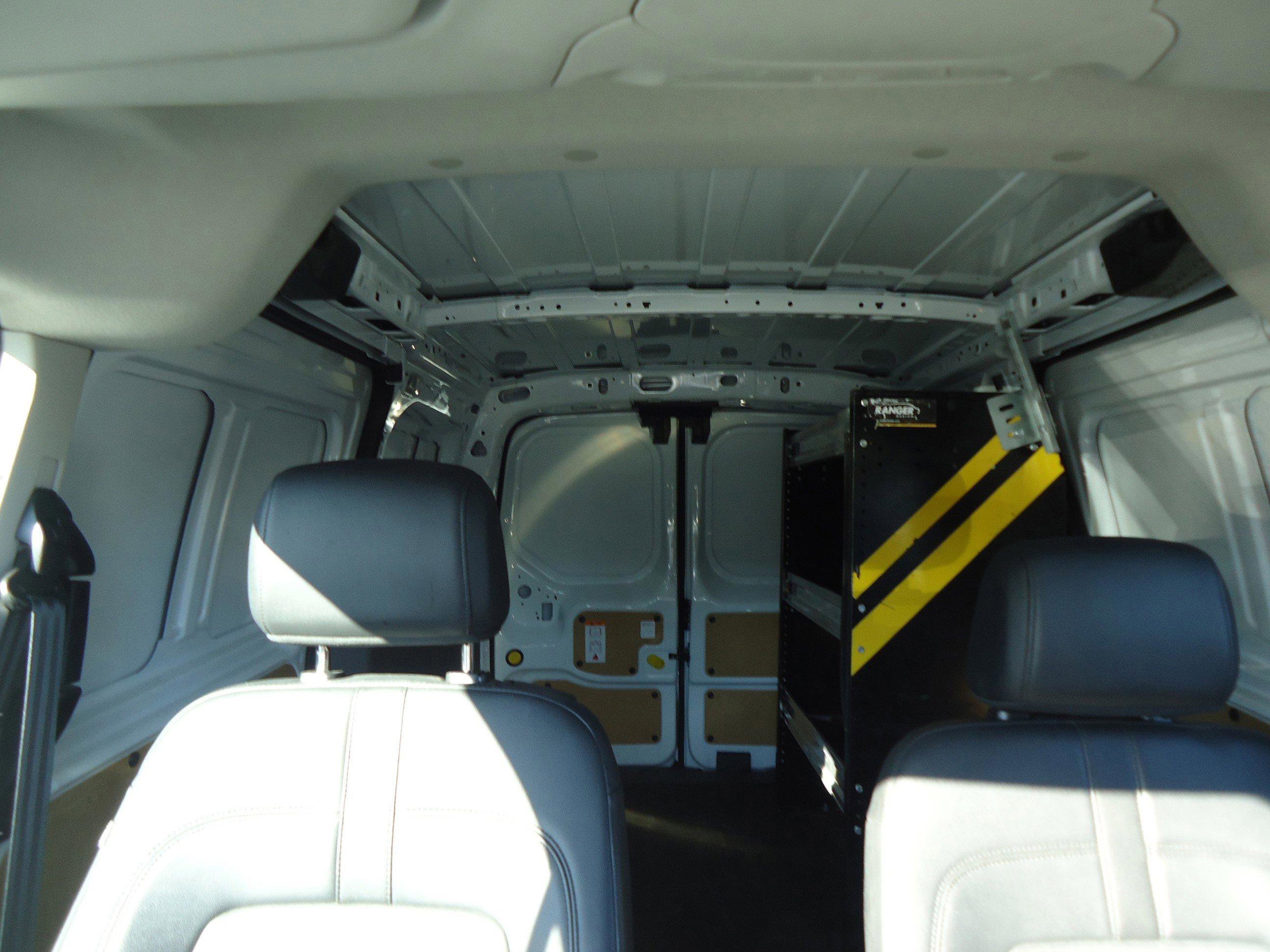 Used 2023 Ford Transit Connect XL image 15