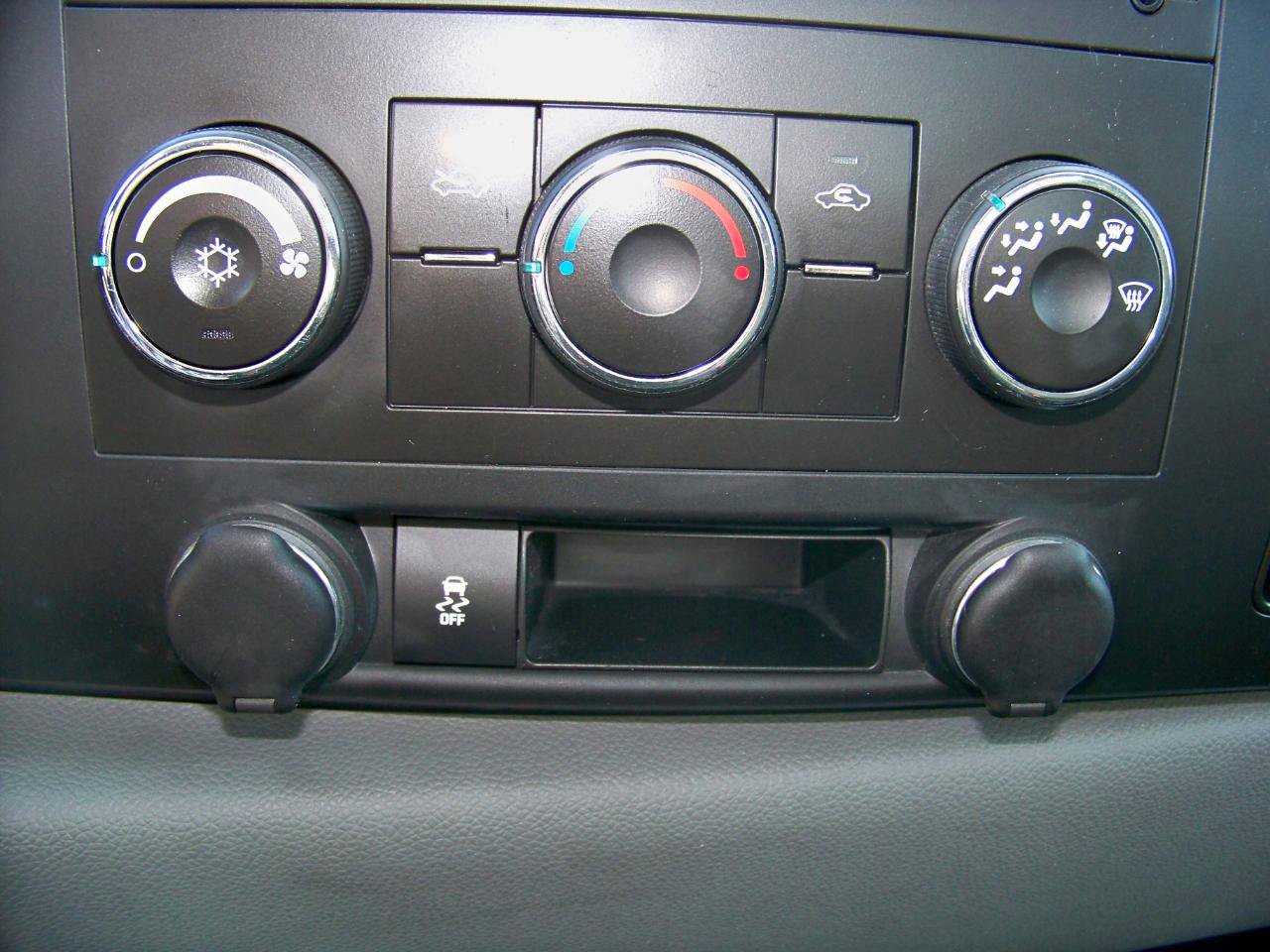 Used 2012 Chevrolet Silverado 1500 W/T image 21