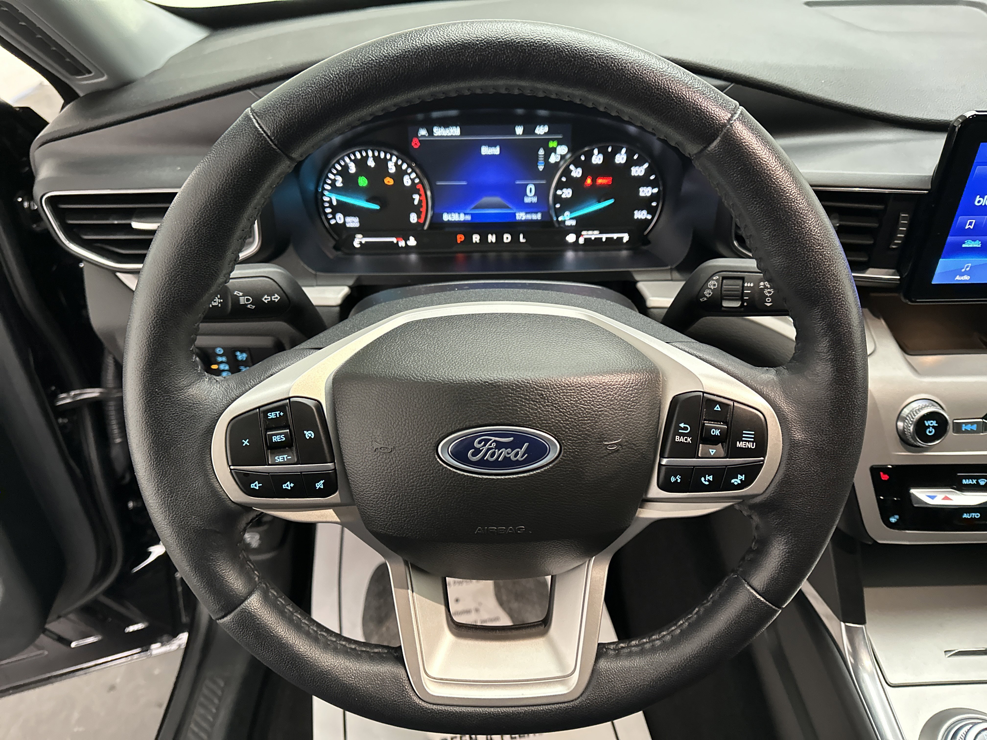 Used 2023 Ford Explorer XLT w/ Equipment Group 202A image 29