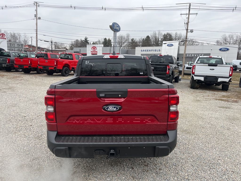 New 2026 Ford Maverick Lariat w/ Black Appearance Package image 4