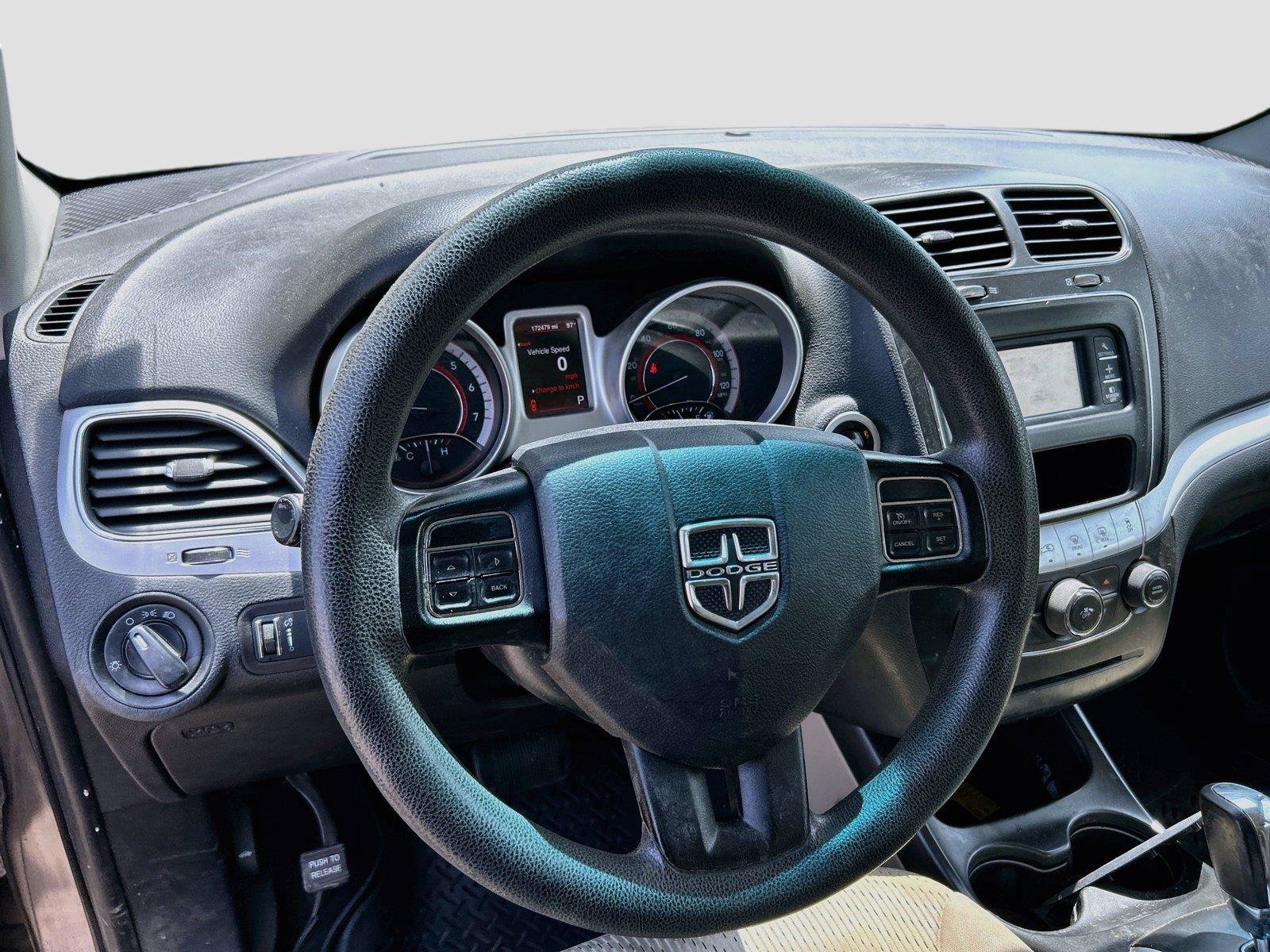 Used 2015 Dodge Journey American Value Package w/ Flexible Seating Group FWD image 32