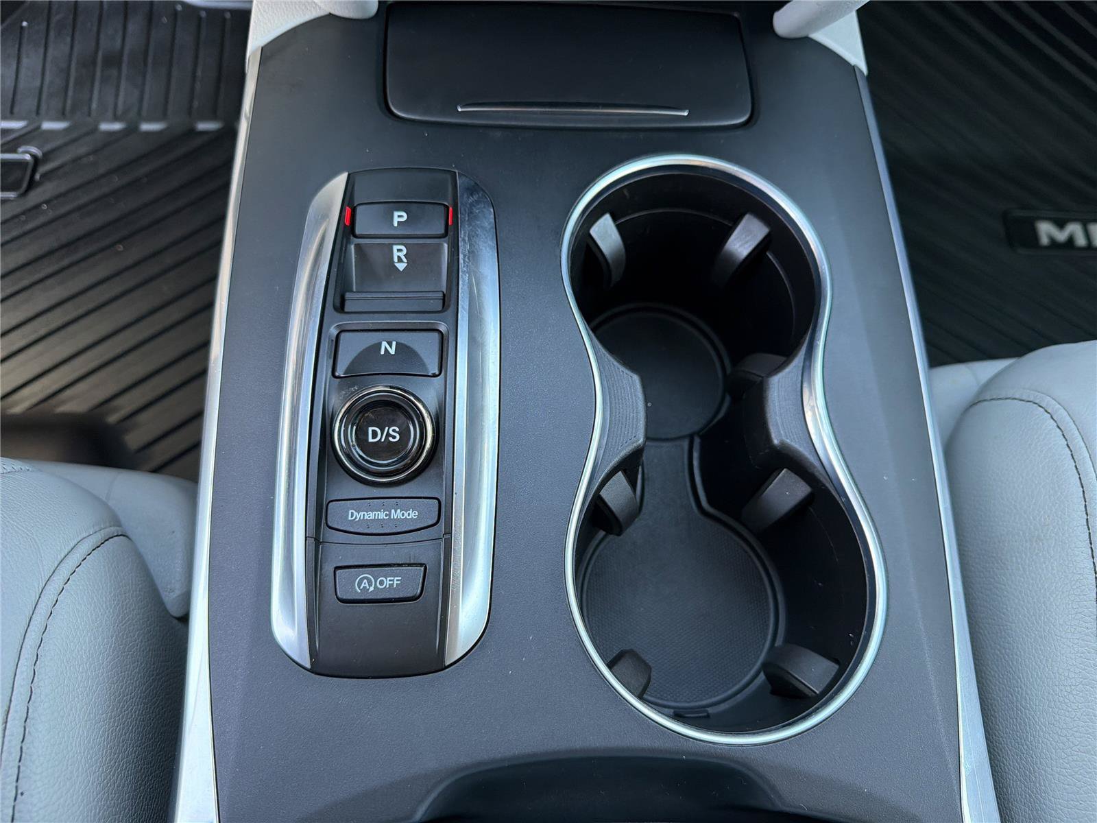 Used 2020 Acura MDX SH-AWD w/ Technology Package image 12