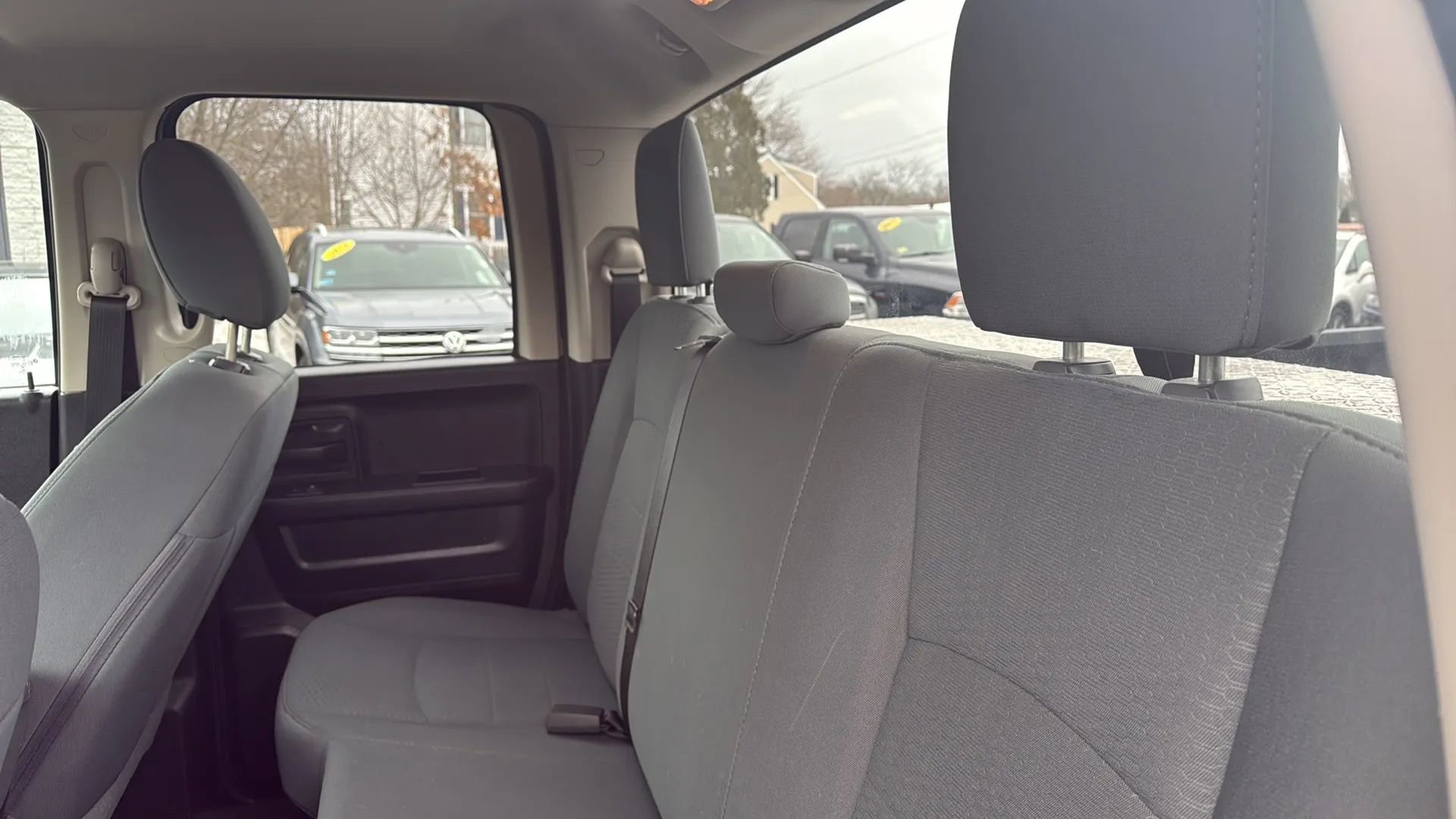 Used 2016 RAM 1500 Express image 19