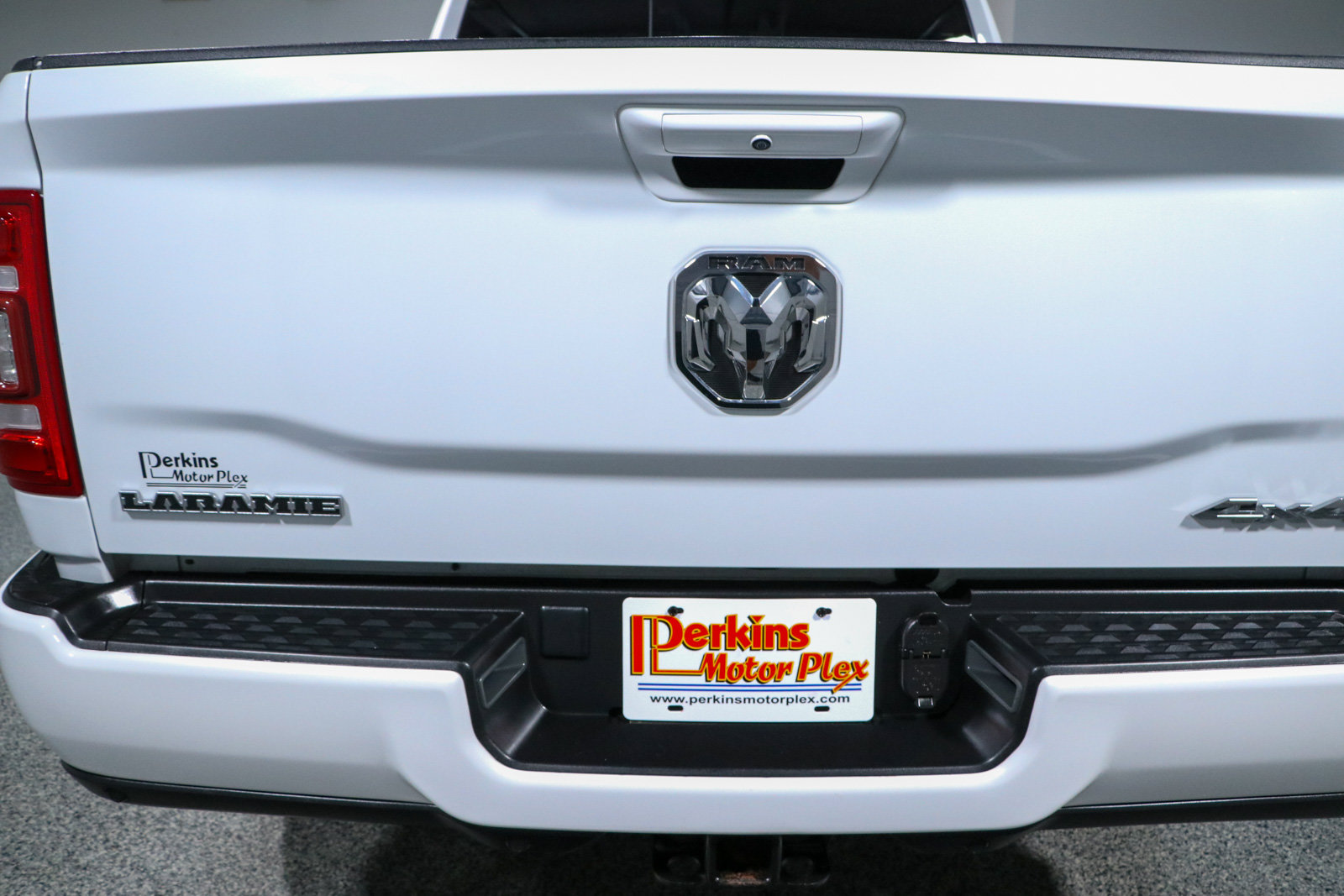Used 2023 RAM 2500 Laramie AWD/4WD image 8