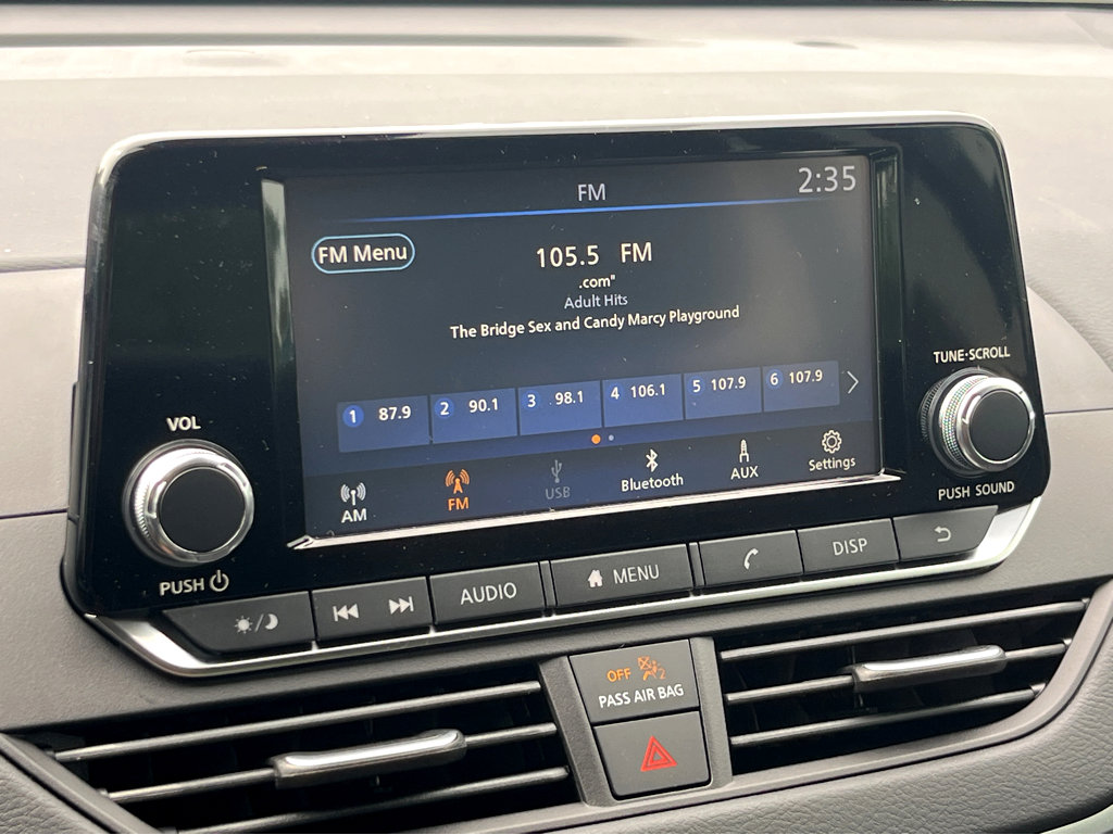 Used 2024 Nissan Altima 2.5 S image 8