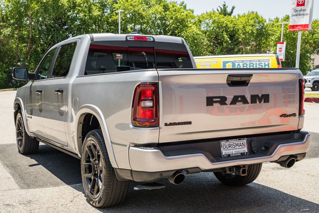 Used 2025 RAM 1500 Laramie w/ Night Edition AWD/4WD image 5