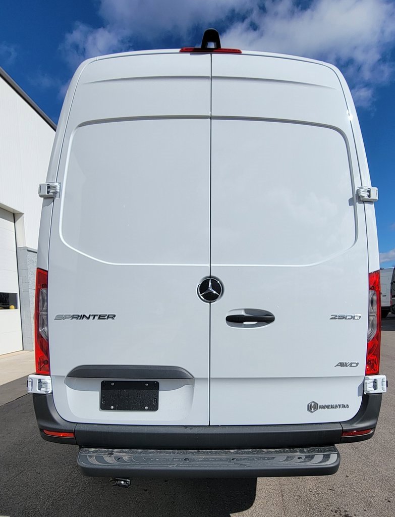 New 2025 Mercedes-Benz Sprinter 2500 image 6