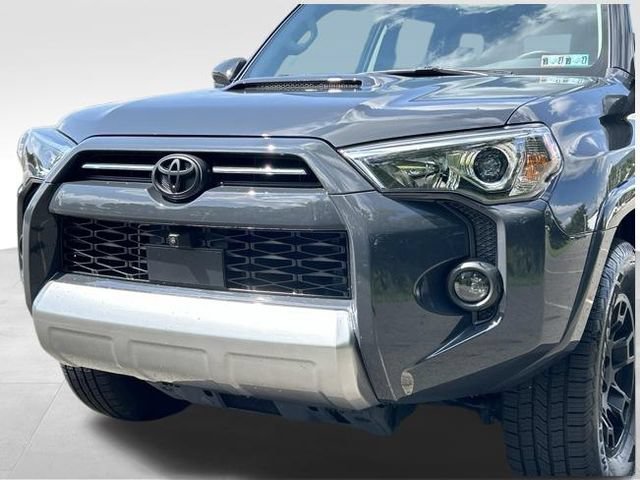 Certified 2024 Toyota 4Runner TRD Off-Road Premium w/ TRD Black Wheel Package (TMS) AWD/4WD image 9