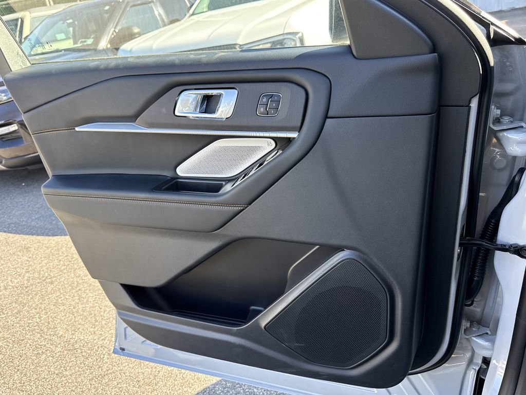 New 2026 Ford Explorer Tremor AWD/4WD image 23
