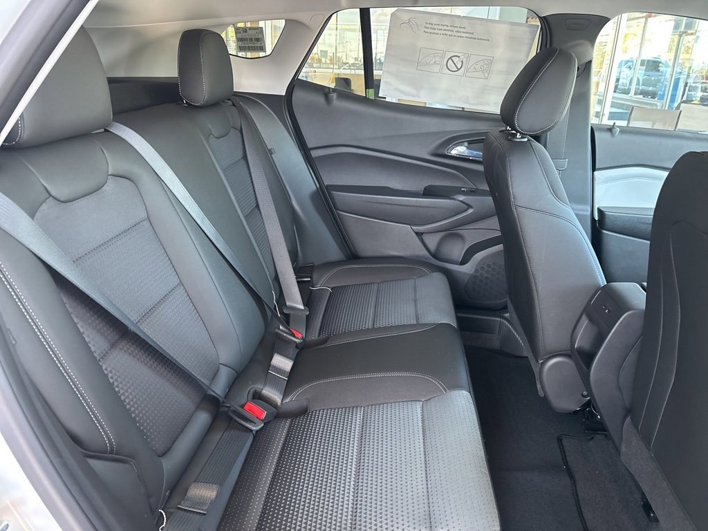 New 2026 Chevrolet Trax LT w/ Driver Confidence Package image 28