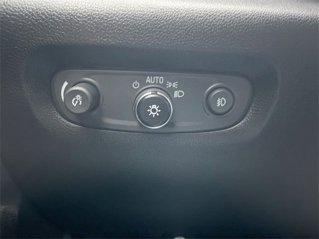 Certified 2019 Chevrolet Traverse LT image 17