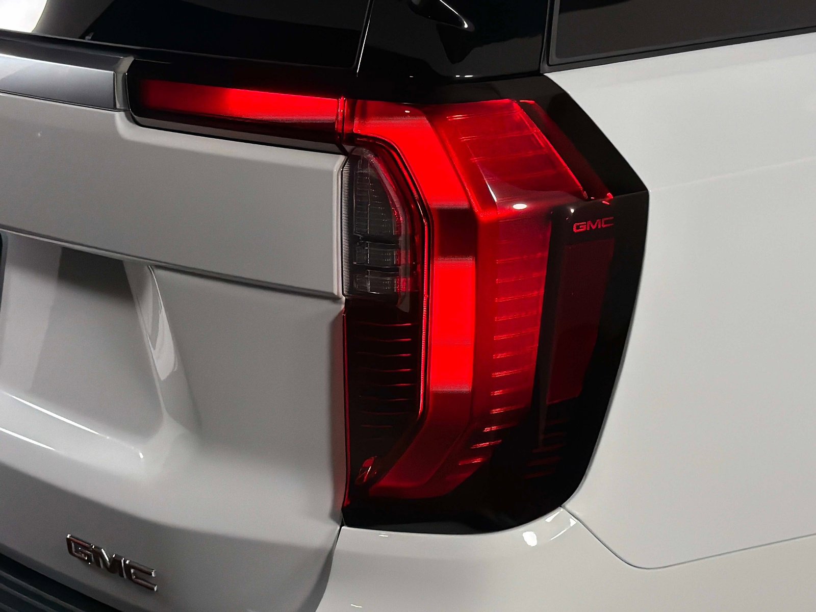 Used 2026 GMC Yukon Denali image 17