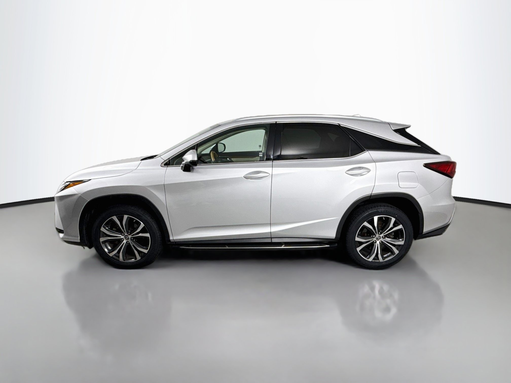Used 2018 Lexus RX 350 FWD w/ Premium Package image 4