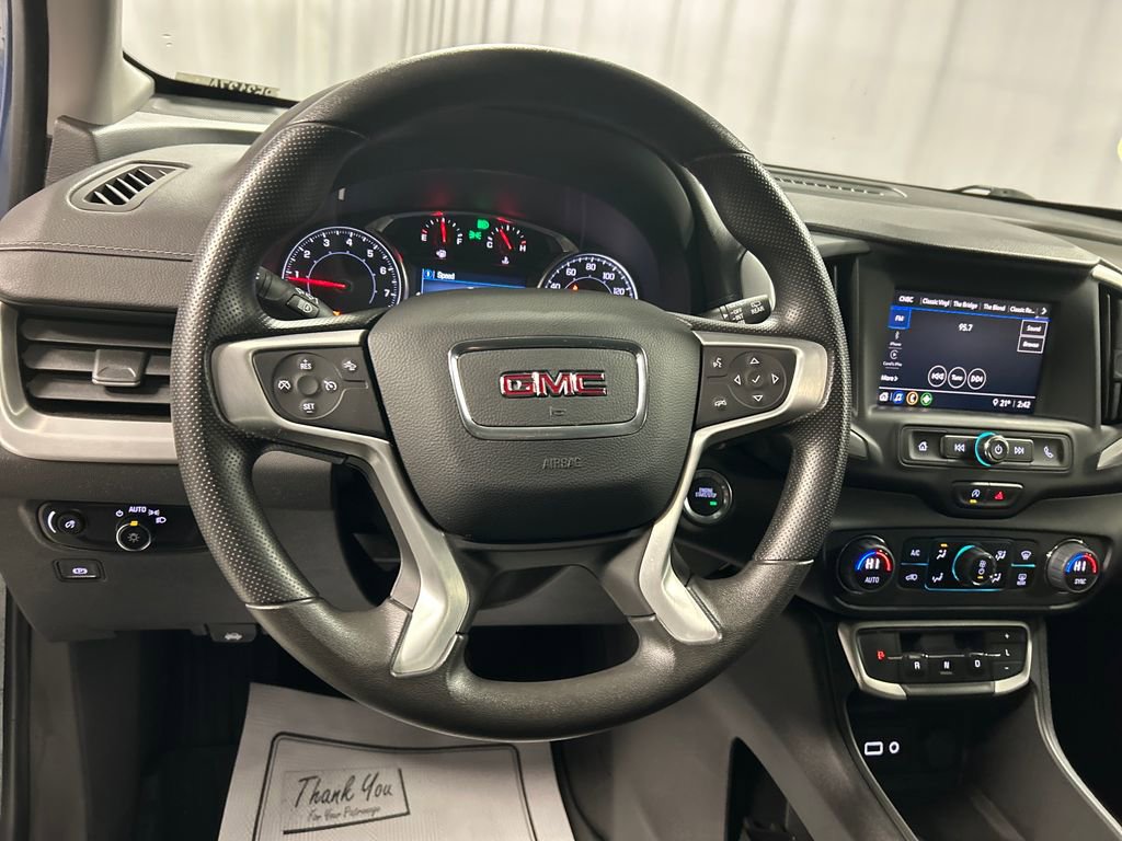 Used 2024 GMC Terrain SLE w/ Driver Convenience Package FWD image 15