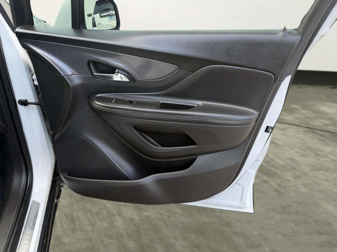 Used 2019 Buick Encore Preferred image 25