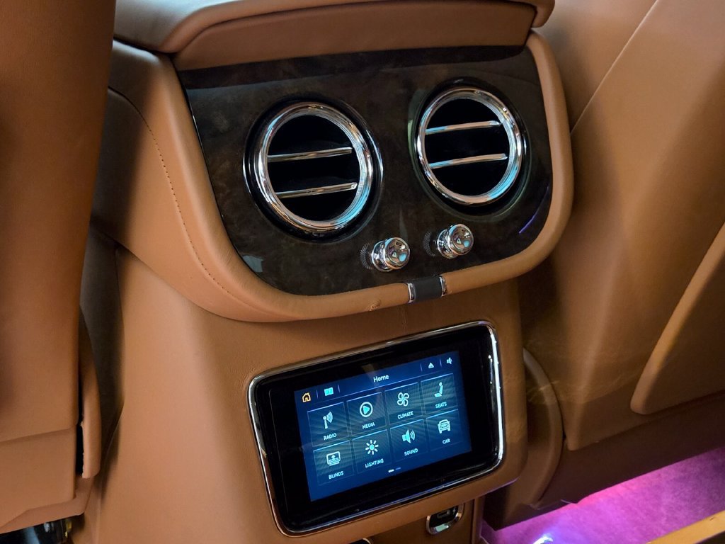 Certified 2023 Bentley Bentayga Speed AWD/4WD image 20