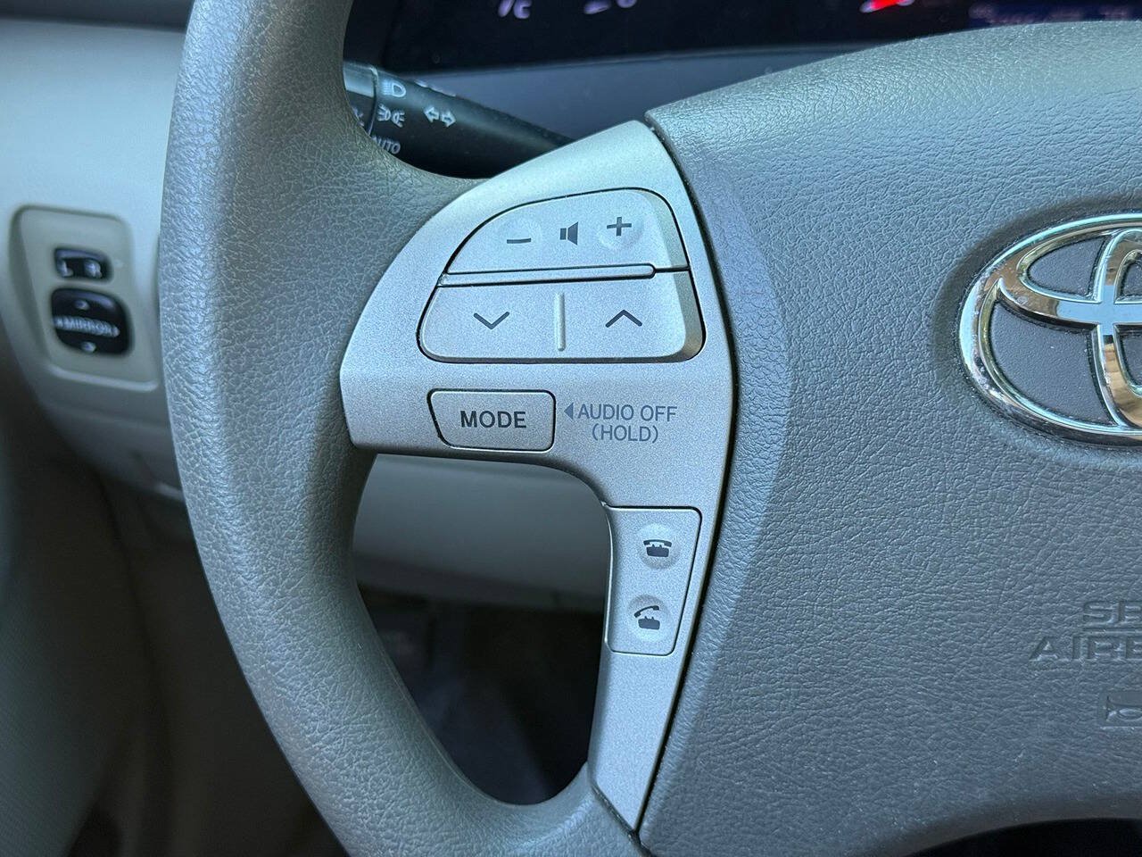 Used 2011 Toyota Camry LE w/ LE Extra-Value Pkg FWD image 31