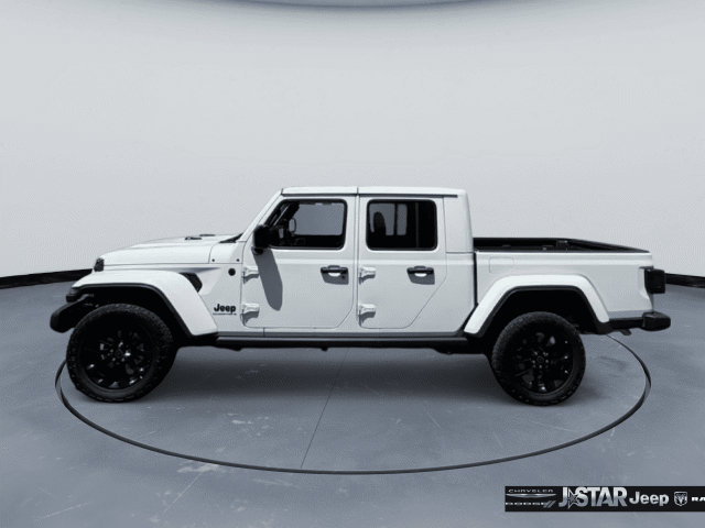 Used 2025 Jeep Gladiator Sport AWD/4WD image 8