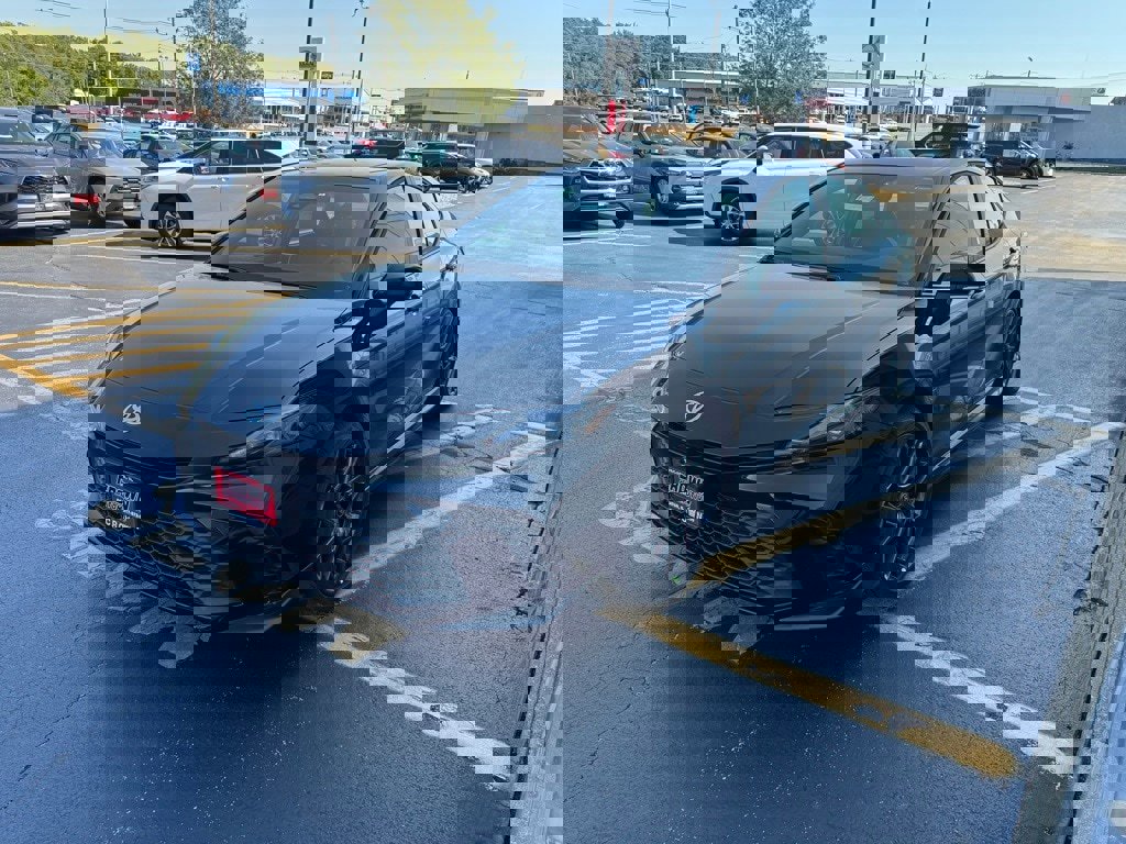 New 2026 Toyota Camry SE image 4