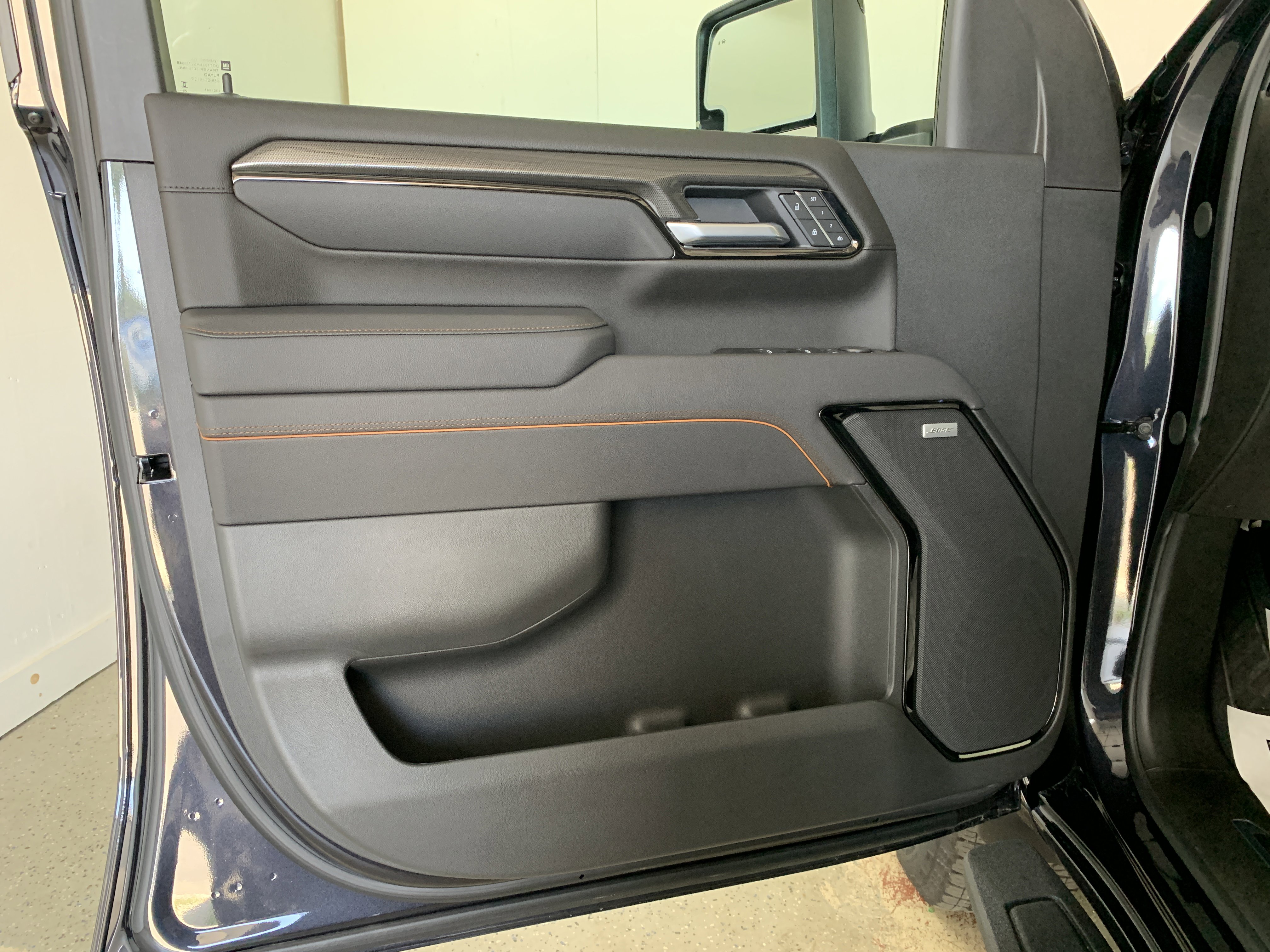 New 2025 GMC Sierra 2500 AT4 w/ AT4 Premium Plus Package image 20