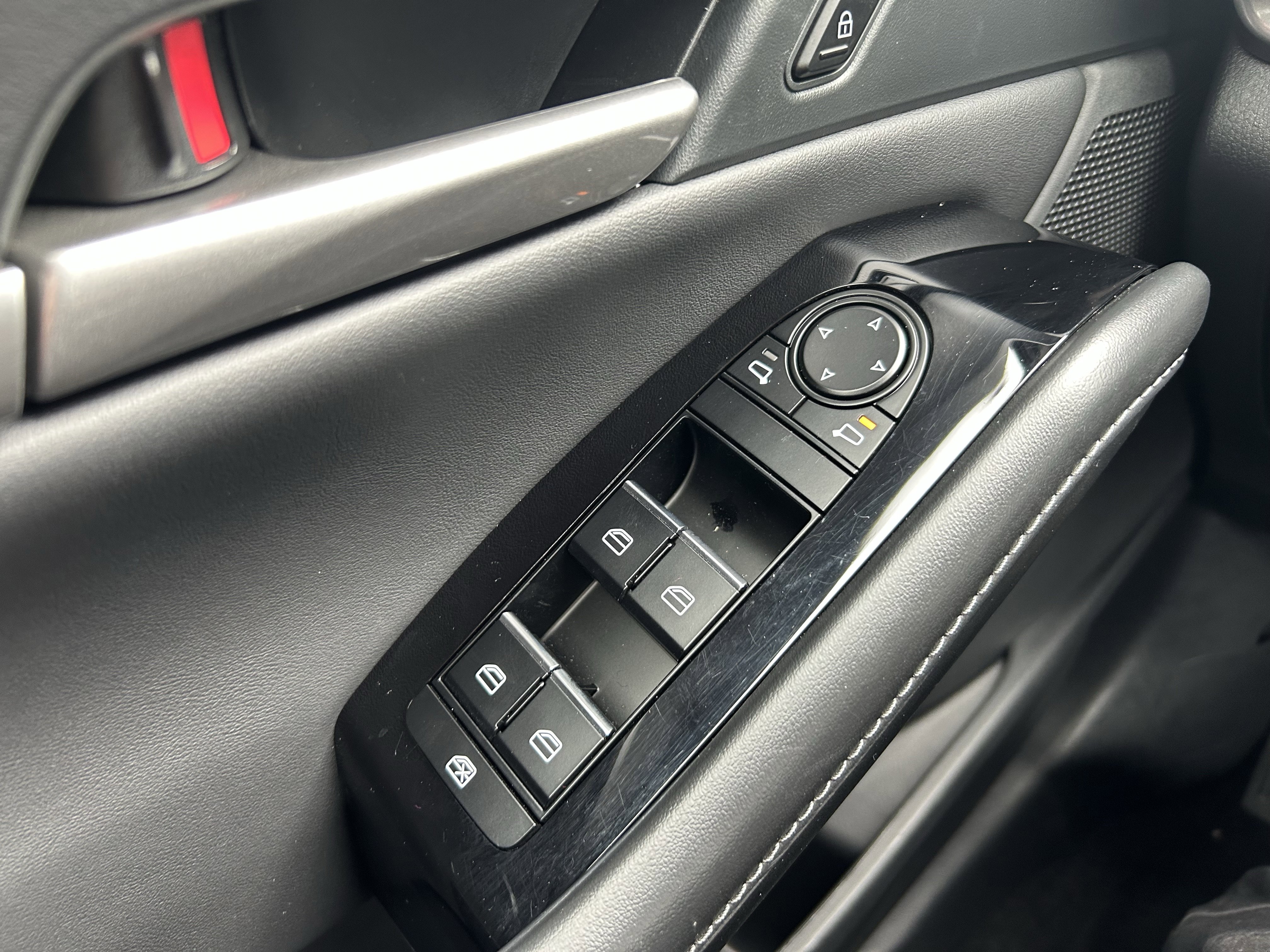 Certified 2025 MAZDA CX-30 AWD 2.5 S w/ Select Sport Pkg image 21