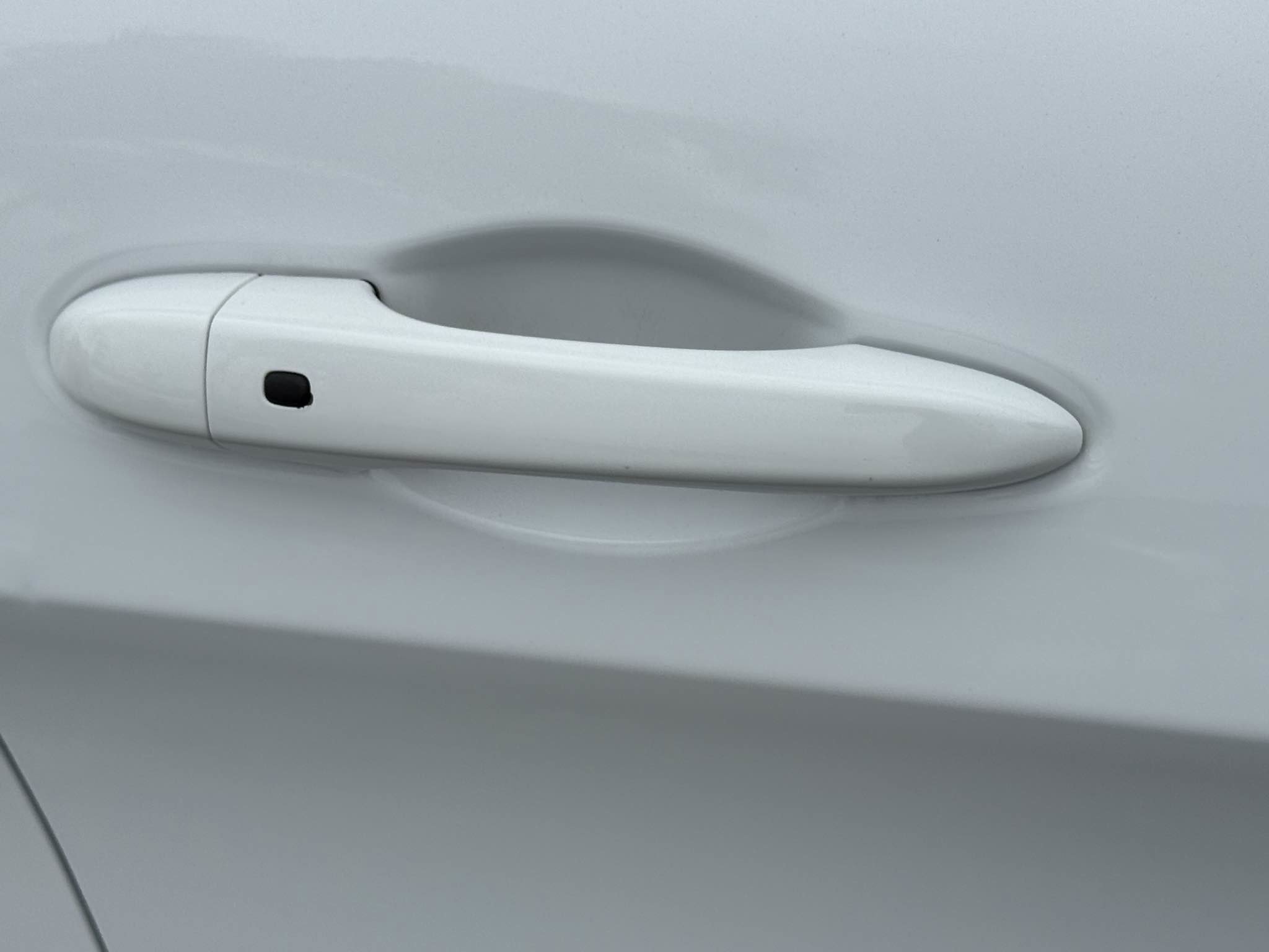 Used 2018 Jeep Cherokee Trailhawk image 26