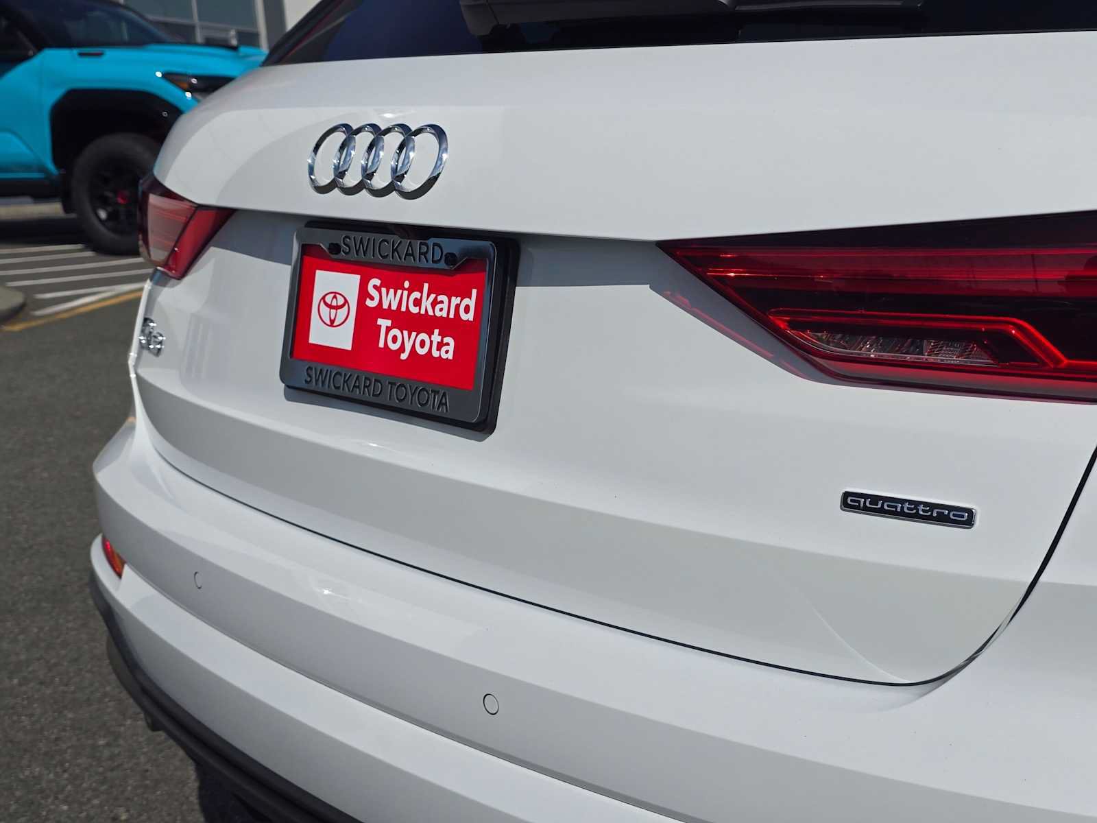 Used 2023 Audi Q3 2.0T Premium Plus w/ Premium Plus Package AWD/4WD image 13