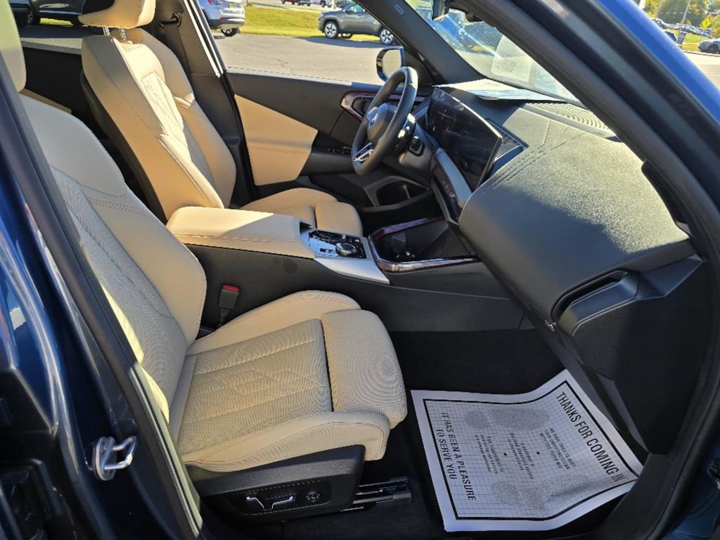 Used 2025 BMW X3 xDrive30i w/ M Sport Package image 14