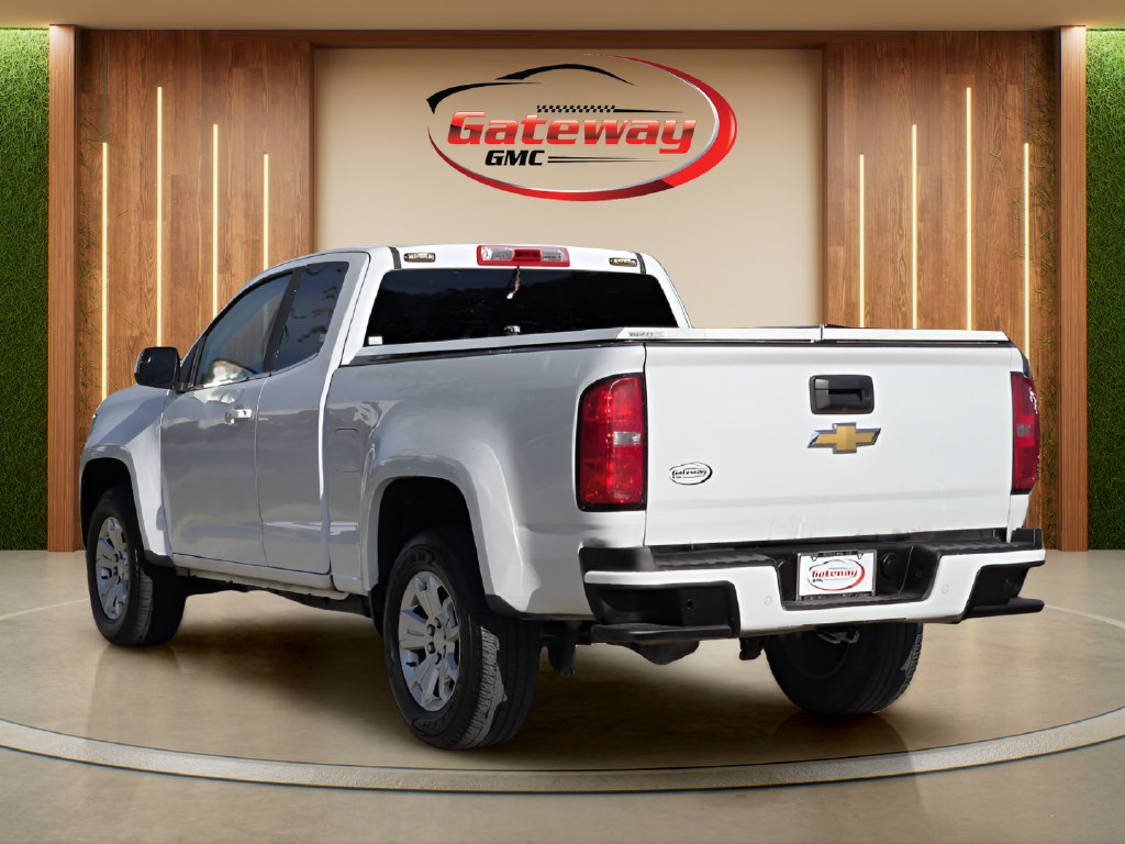 Used 2020 Chevrolet Colorado LT w/ Safety Package RWD image 7
