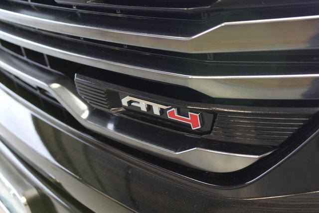 Certified 2024 GMC Sierra 1500 AT4 w/ Technology Package image 5