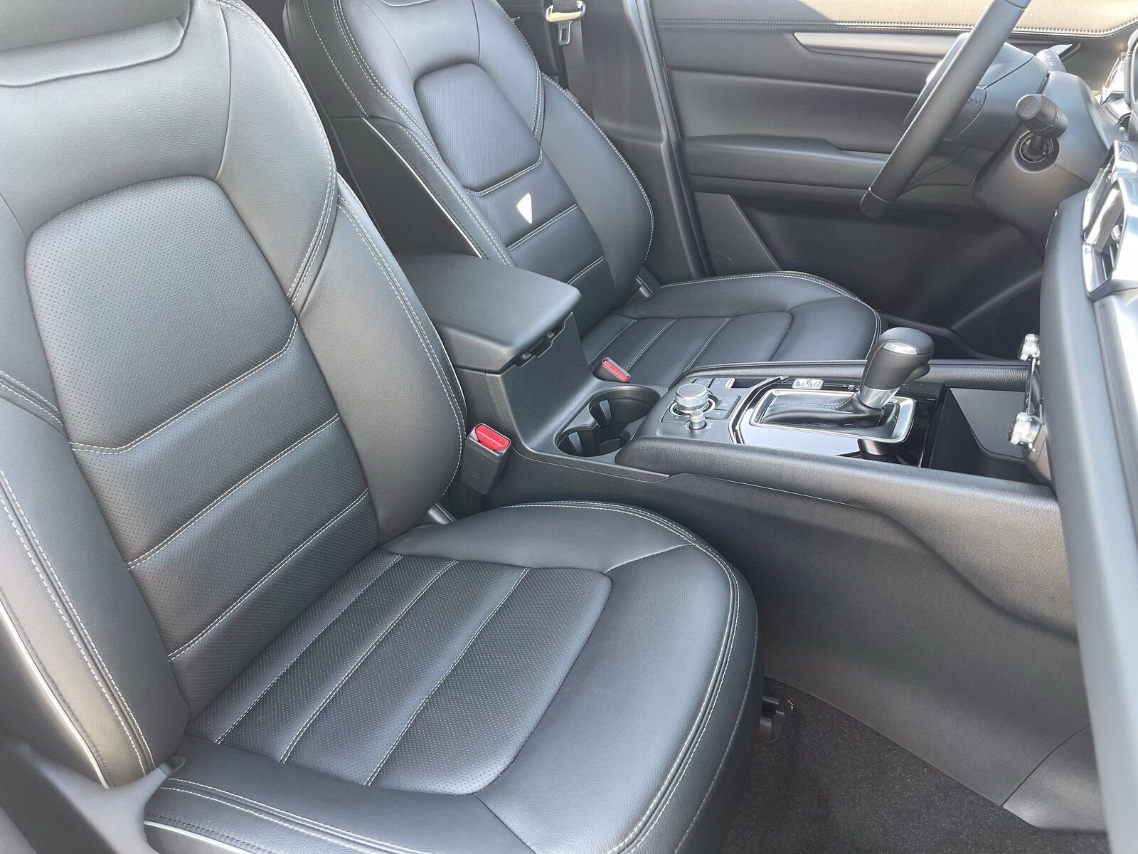 Used 2025 MAZDA CX-5 AWD 2.5 S w/ Preferred Package image 12