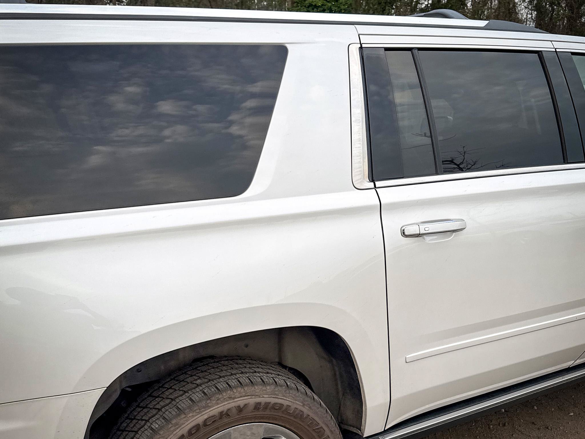 Used 2017 Chevrolet Suburban Premier AWD/4WD image 13