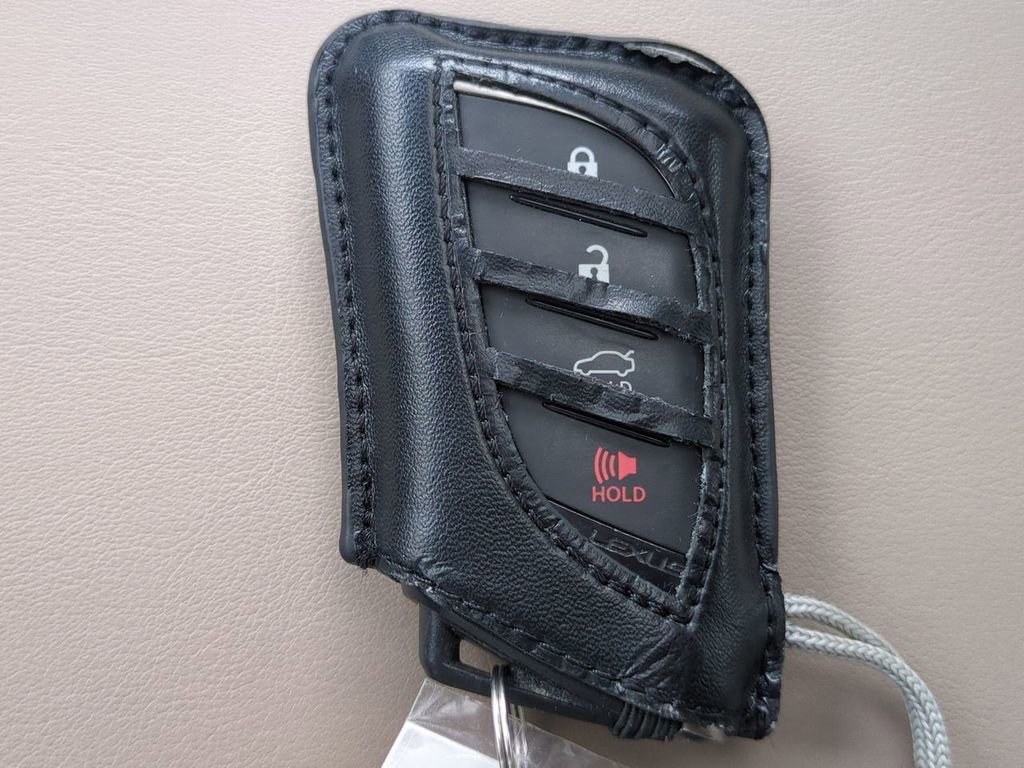 Used 2019 Lexus ES 350 image 39