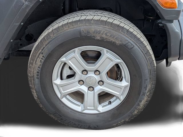 Used 2022 Jeep Wrangler Sport AWD/4WD image 11