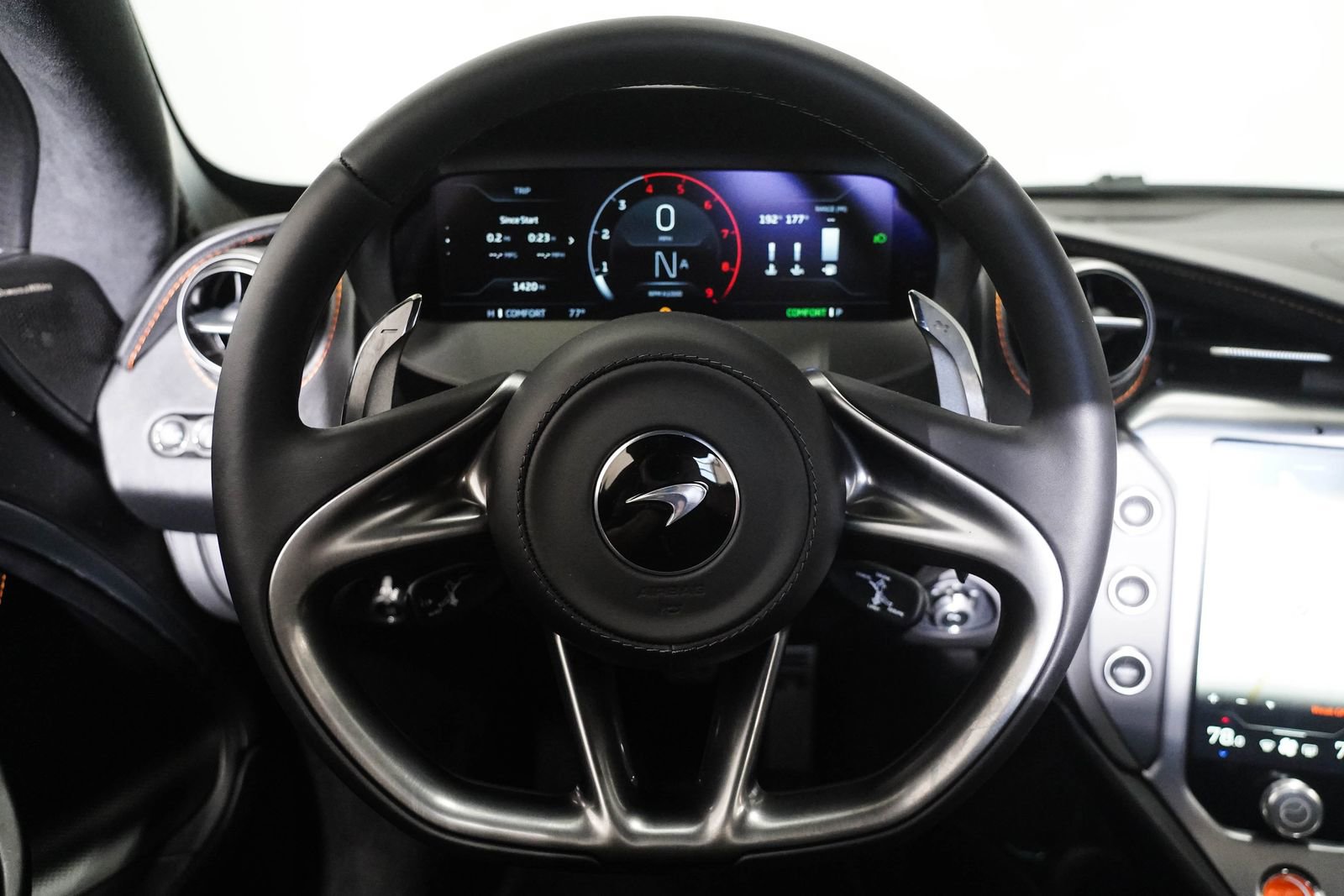 Used 2025 McLaren 750S Spider image 22