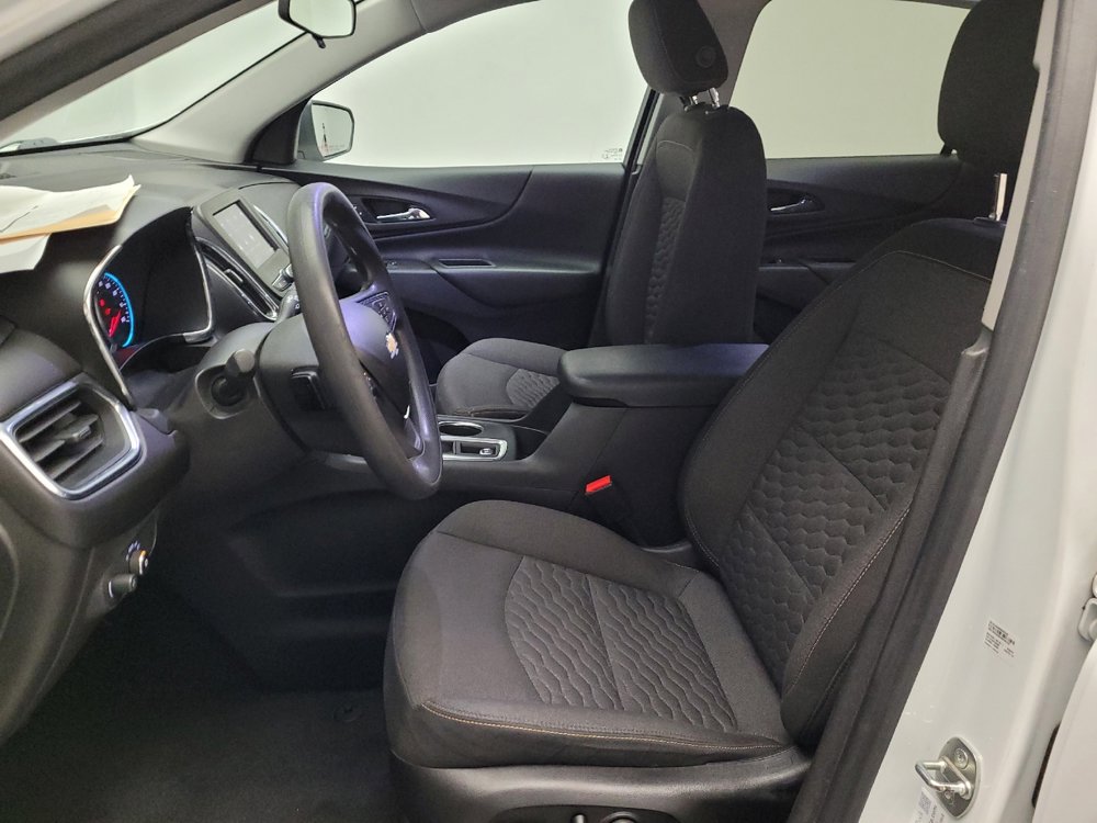 Used 2021 Chevrolet Equinox LT image 17