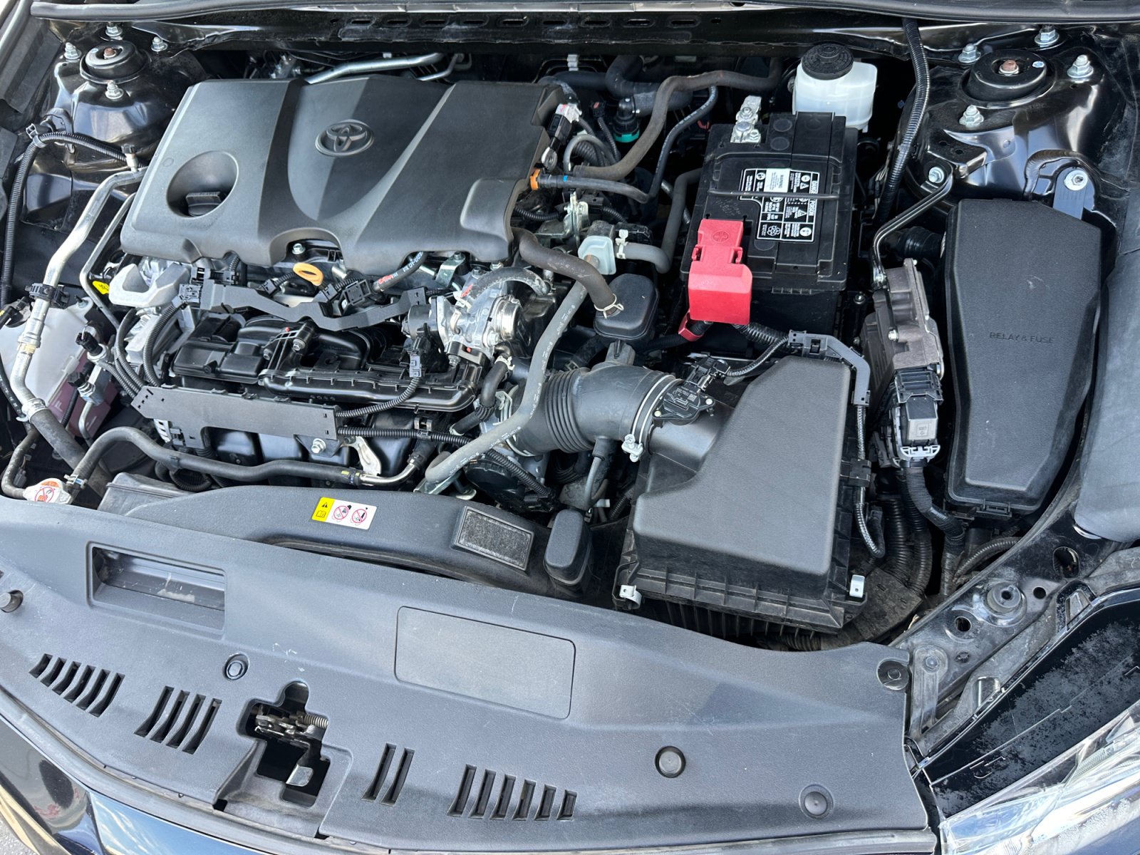 Used 2022 Toyota Camry LE FWD image 27