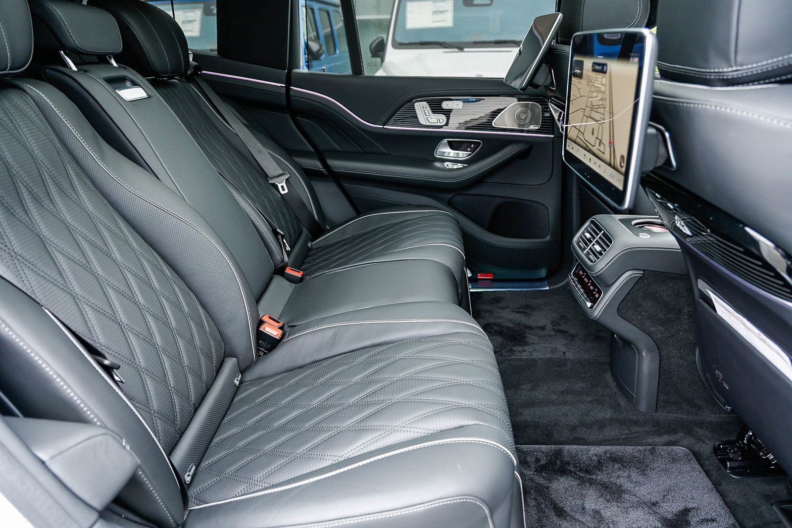 New 2026 Mercedes-Benz Maybach GLS 600 4MATIC image 18