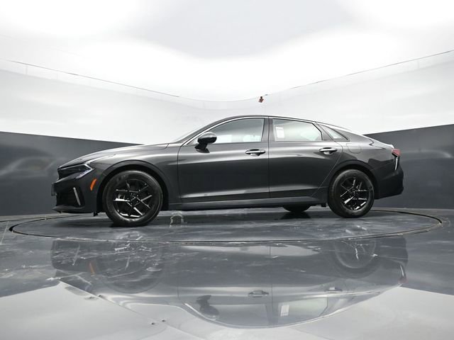 Used 2025 Kia K5 LXS FWD image 49