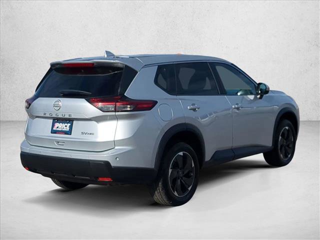 Used 2024 Nissan Rogue SV image 5
