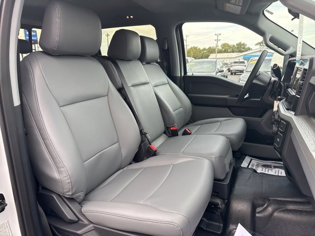 New 2026 Ford F350 XL w/ XL Chrome Package image 37