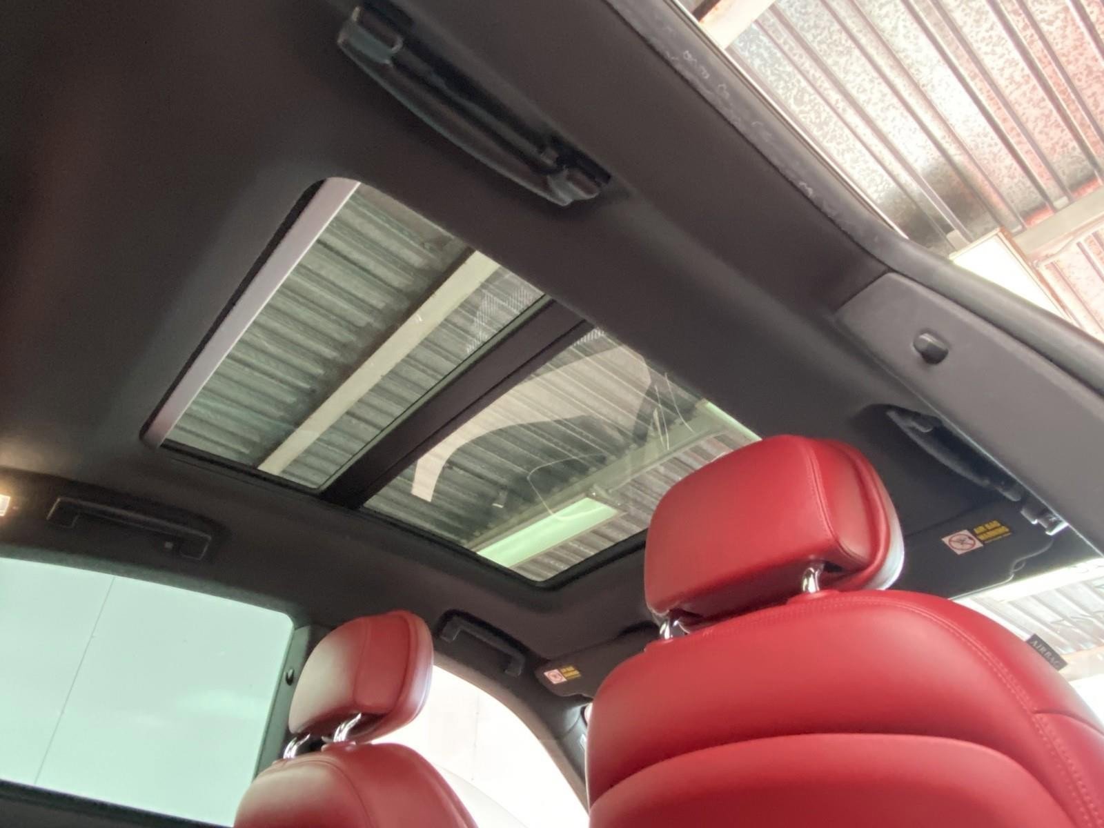 Used 2017 Maserati Levante S image 14