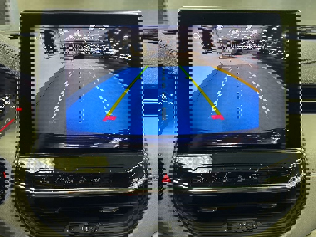 Used 2022 Jeep Compass Limited image 30