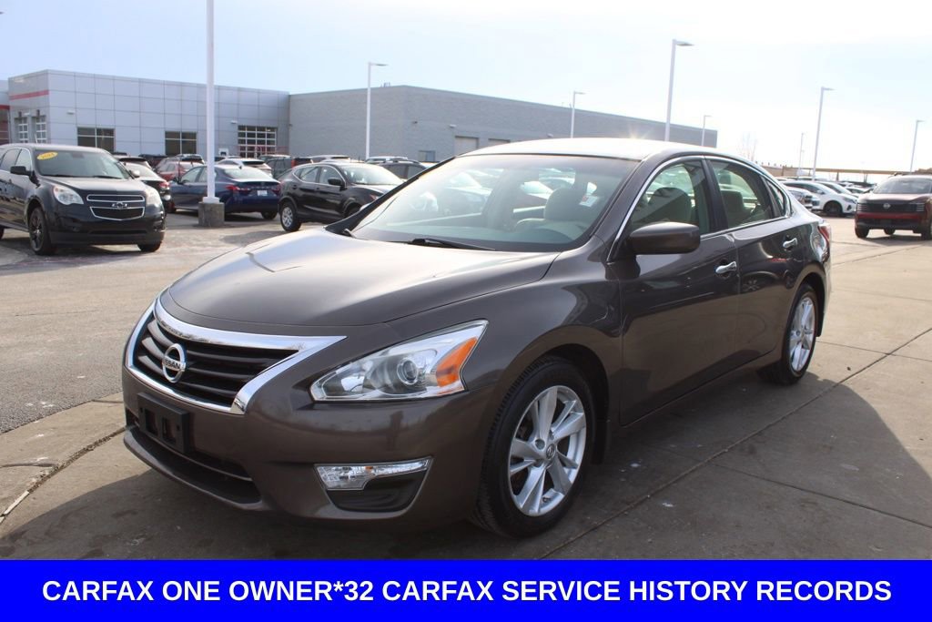 Used 2013 Nissan Altima 2.5 SV image 3
