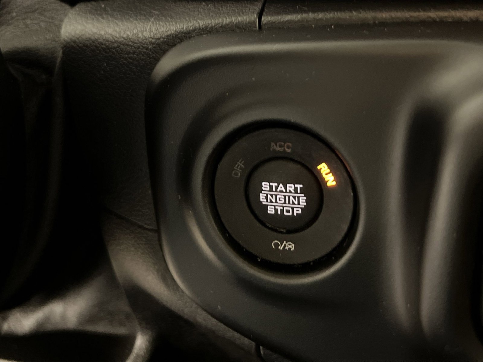 Used 2021 Jeep Gladiator Mojave AWD/4WD image 33