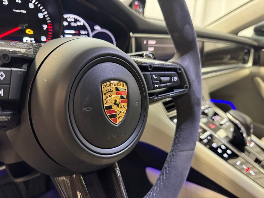 Certified 2023 Porsche Panamera 4 Platinum Edition AWD/4WD image 13