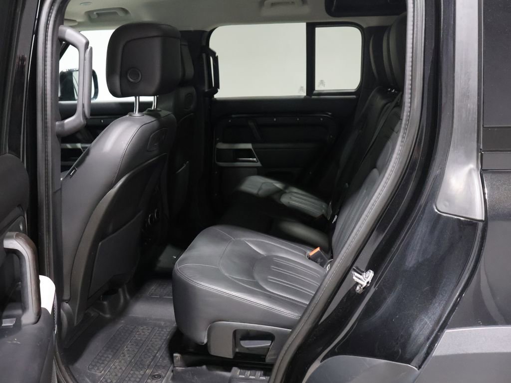 Used 2020 Land Rover Defender 110 HSE AWD/4WD image 16