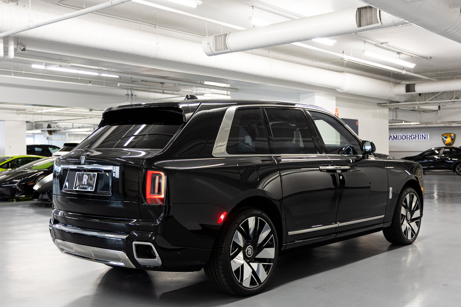New 2027 Rolls-Royce Cullinan AWD/4WD image 6
