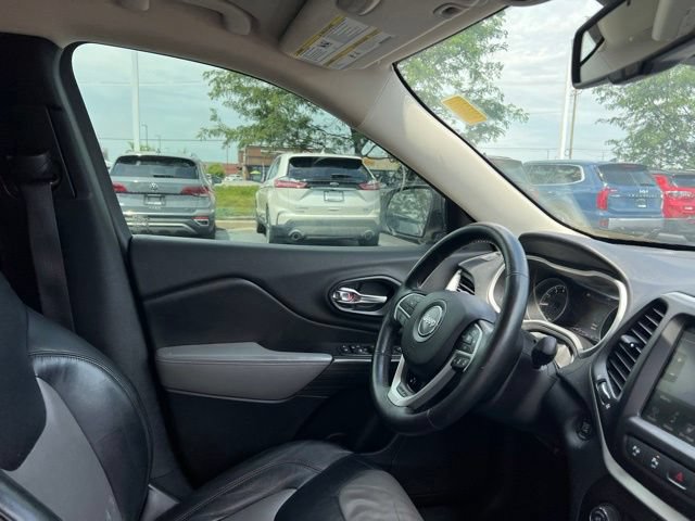 Used 2014 Jeep Cherokee Limited w/ Technology Group FWD image 37