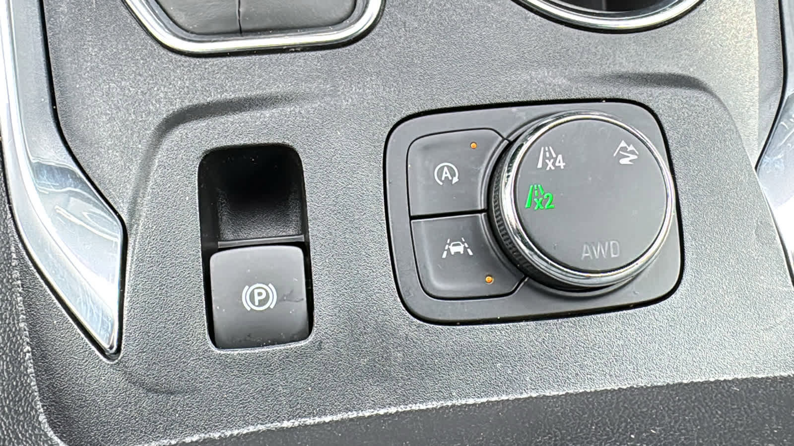 Certified 2023 Chevrolet Traverse LT AWD/4WD image 21